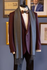 Fall burgundy groom suit style